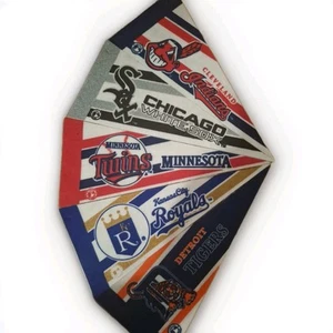 5 American League  Central MLB Baseball Felt Mini 9" Pennants  Sox, Indians, Etc - Picture 1 of 4