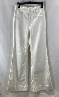 Alice + Olivia Women White Flare Jeans Size 28 - Image 1 of 4