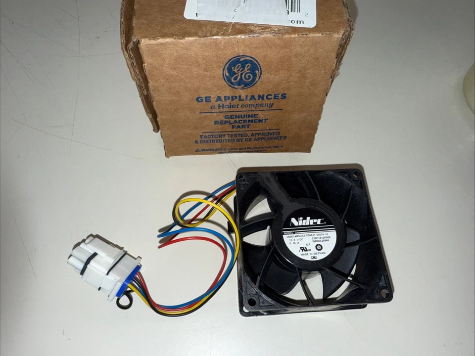 Kit de válvulas EGR con junta pieza genuina GM #19210654 (ACDelco #214-5073) Foto 1 de 4