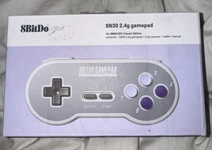 Nintendo SN30 (81AA) Gamepad - Picture 1 of 2