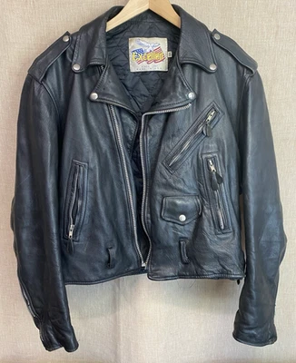 Chaqueta de motocicleta de cuero negra 44 vintage EXCELLED para hombre EE. UU. YKK con cordones laterales Foto 1 de 4