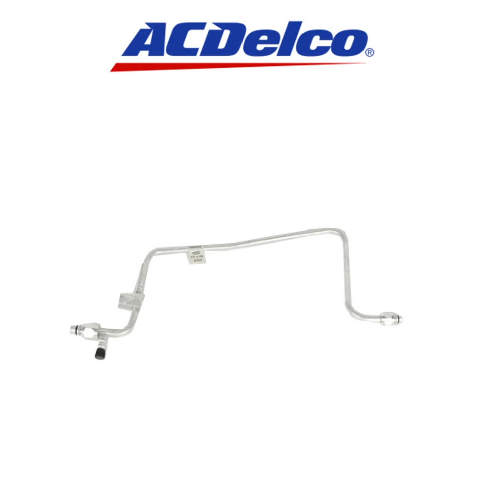 Manguera de entrada de evaporador de aire acondicionado auxiliar ACDelco 15568999 delantera para camionetas Chevy GMC Foto 1 de 4