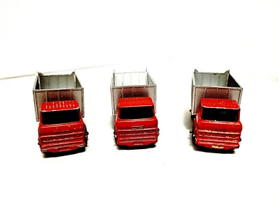Lot Of 3 - Vintage Matchbox Lesney #26 GMC Tipper Diecast Trucks   - Image 1 of 4
