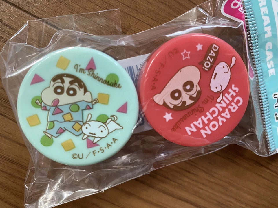Made in Japan! A set of 2 Crayon Shin-chan cream cases! - Image 1 of 4