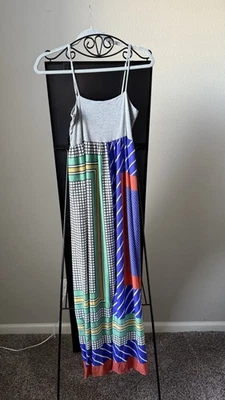 Maxi Vestido Clover Canyon Gris y Multicolor Geométrico Talla M Foto 1 de 4