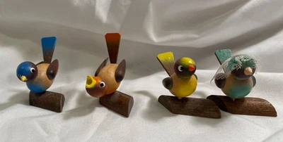 Único adorable tarjetero de madera para pájaros nupciales - juego de 4 vintage Foto 1 de 4