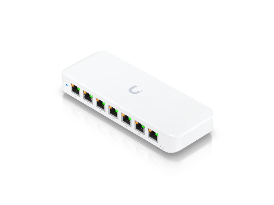 Ubiquiti Ultra 60W, 8-port Layer 2 PoE Switch (USW-Ultra-60W (52W)) - Image 1 of 4