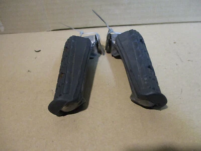 Paire de Repose pied arrière Yamaha 850 TDM 3VD - Photo 1/4