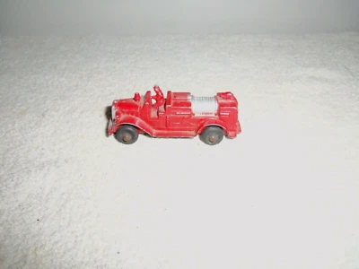 Caminhão de bombeiros fundido vintage 1941 brinquedo Tootsie "Hose Wagon #238" (1/64th) - Imagem 1 de 4