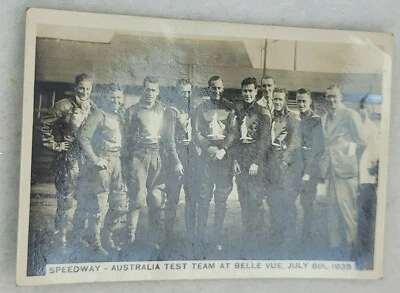 1935 PATTREIOUEX Sporting Events & Stars #17 Australia Test Team Belle Vue (A) - Image 1 of 2