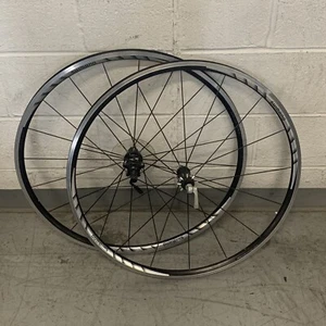 Shimano WH-R550 16H Road Bicycle Front Wheel Silver 622x15C Alloy - Picture 1 of 14