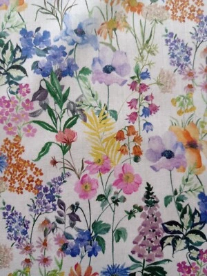 PURLEY MEADOW A - Liberty of London Tana Lawn Approx 33 x 30 cm - Image 1 of 4