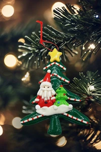 Christmas Ornament - Glossy Gingerbread Tree with Santa. Wizardi Festive Deco... - Picture 1 of 3