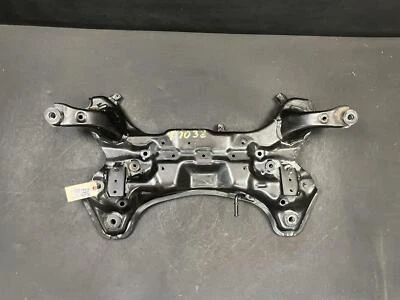 Crossmember delantero 2017 Kia Soul 62405-B2540 2014 2015 2016 2018 2019 Foto 1 de 4