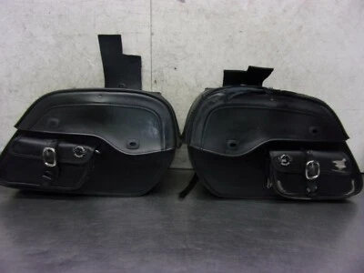 519 A KAWASAKI VULCAN VN 1600 CLASSIC 2004 AFTERMARKET SADLLEBAG SADDLE BAG TWO Foto 1 de 4