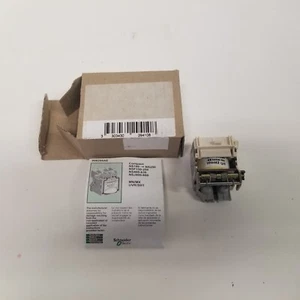 Schneider Electric 994462 MX/SHT Nebenschluss-Auslöseschutzschalter Zubehör, neu - Bild 1 von 7