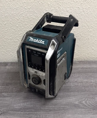 MAKITA DMR115 DAB+ & BLUETOOTH RADIO - BODY ONLY NO BATTERY - Image 1 of 4