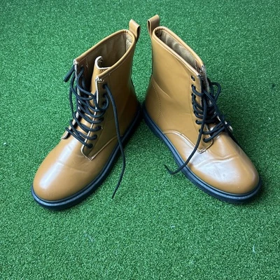 Charles Albert Women’s Combat Boots, Brown Size 10 - Image 1 of 4