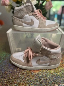 Size 10.5 - Air Jordan 1 Mid SE Legend Pink Sail Sneakers FN5215-161 Men's (K9) - Picture 1 of 7