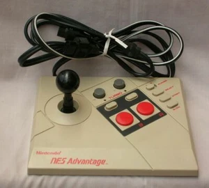 CONTROLADOR JOYSTICK NINTENDO NES ADVANCE NES-026 ¡PROBADO Y FUNCIONANDO! - Imagen 1 de 2