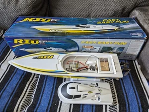 Aquacraft Rio EP RC Boat With Original Box NO RECEIVER/CONTROLLER - Picture 1 of 17