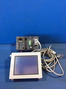 KEYENCE VT3-Q5MW TOUCH PANEL & KV-5000 REALTIME LOGIC CONTROLLER - Picture 1 of 8