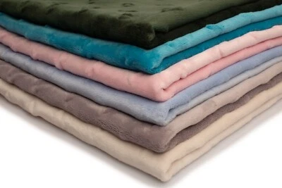 Minkee Strickwaren Prägemuster Knochen 50 x 160 cm - Bild 1 von 3