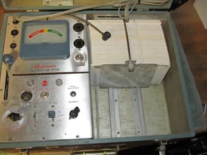 Vintage RCA WT-110A Card Tube Tester - Picture 1 of 11