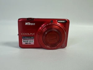 Cámara digital compacta Nikon COOLPIX S6500 16,0 MP 12x roja piezas reparación sin alimentación - Imagen 1 de 9