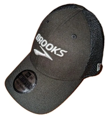 Sombrero Brooks Running Bordado New Era S/M 39Thirty Flex Negro - Totalmente Nuevo Foto 1 de 3