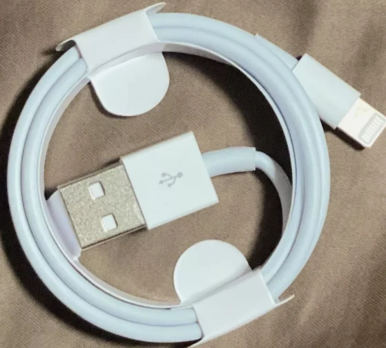 Apple 1m Lightning to USB 2.0 Cable