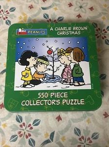 Peanuts- A Charlie Brown Christmas 550 Piece Collector's Puzzle - Picture 1 of 4