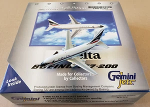 1:400 Boeing 737-200 Delta Air Lines Widget N331DL - Picture 1 of 4