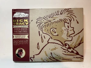 The Complete Chester Goulds Dick Tracy Volume Two 1933-1935 Book 2nd Printing - Bild 1 von 17