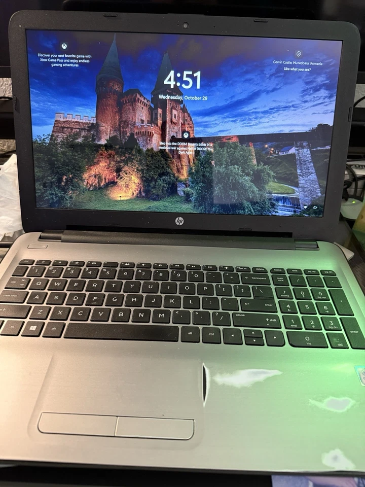 Portátil HP 15t-ay100 CTO Pantalla Táctil/i7/8gb/256SSD Lo Más Nuevo Win11/25H2 con Power Sup Foto 1 de 3