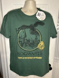 NEW WITH TAGS - HARRY POTTER HOGWARTS T-SHIRT - MENS LARGE - Picture 1 of 5