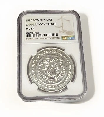 1975 DOMINICAN REPUBLIC 10 PESOS. BANKERS CONFERENCE. NGC MS 65 - Image 1 of 3