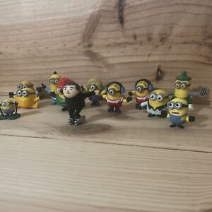 LOT FIGURINES MINIONS MACDONALDS 13 PERSONNAGES 