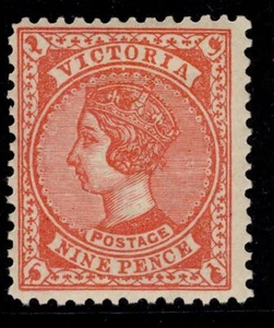 AUSTRALIA - Victoria QV SG393, 9d rosa opaca-rojo, casi nuevo como nuevo. Cat £30. - Imagen 1 de 1