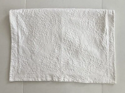 The Company Store Standard Pillow Sham White Matelasse Cotton Embossed Portugal - Image 1 of 4