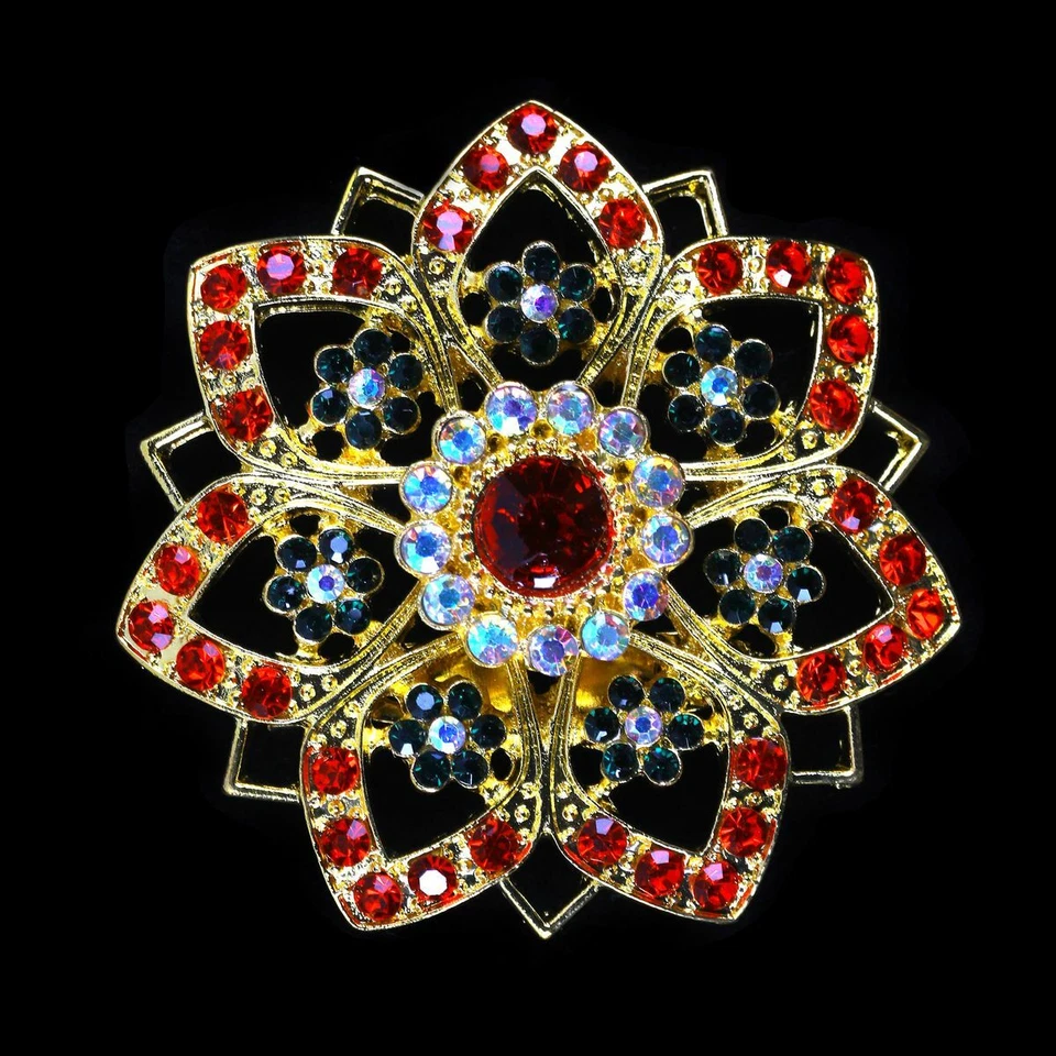 Period Costume - Jewelled Broach  - Image 1 of 1