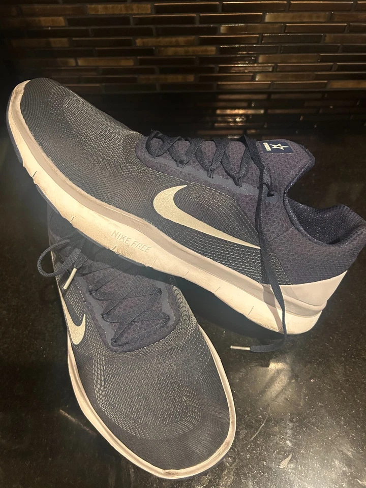 Dallas Cowboys Nike AA1948-405 Free Trainer V7 Azul Marino Zapatos para Correr Para hombres EE. UU. 14 Foto 1 de 3