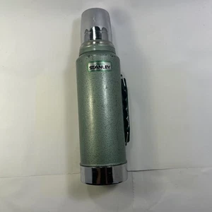 Vintage Stanley Aladdin Thermoskanne 1 Quart grün Metall Flasche Griff Tasse Pour-Thru USA - Bild 1 von 16