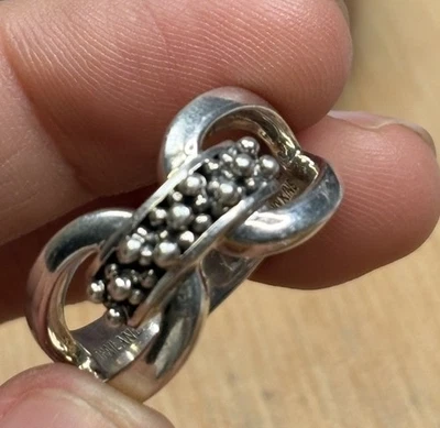 Anillo con hebilla de caviar de plata de ley 925 talla 7,75 MICHAEL DAWKINS Foto 1 de 4