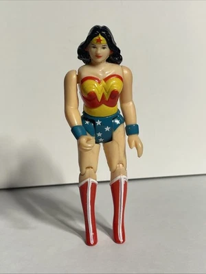 Figura de acción de colección ToyBiz 1989 Wonder Woman Super Heroes DC Comics Foto 1 de 4