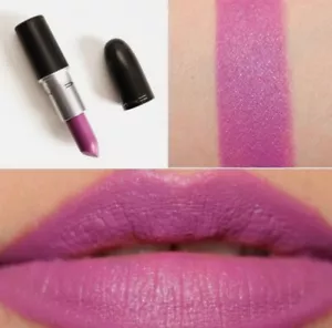 LÁPIZ LABIAL MAC MEN LOVE MISTERIOSO ~ MATE ~ NUEVO EN CAJA ~ DESCONTINUADO - Imagen 1 de 3