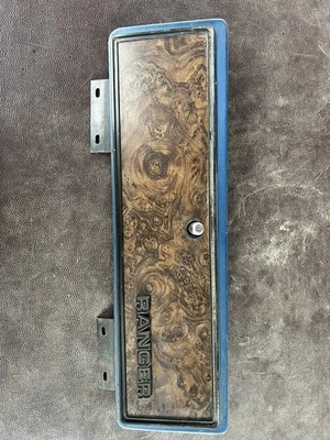 73 74 75 76 77 7 79 FORD F TRUCK GLOVE BOX DOOR wood Trim F100 F150 F250 F350 - Image 1 of 3