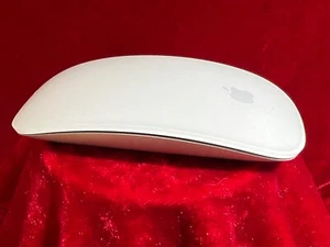 Apple - Magic Maus - A1296 - Weiss - Batteriefach - Gepflegt! - Bild 1 von 18