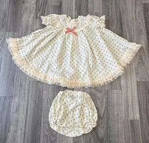 Mini World Inc Vintage Made In USA Cream Floral Circle Ruffle Dress Lace Infant - Bild 1 von 10