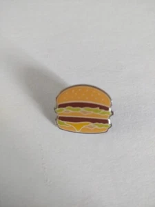 McDonalds Big Mac Anstecknadel/Hutnadel Lunchbox Sammlerstück - Bild 1 von 4